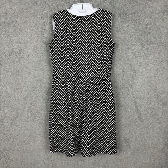 Enfocus Studio Dress Women size 14 Sleeveless Chevron Stripes Stretch Fit Flare - Picture 4 of 11